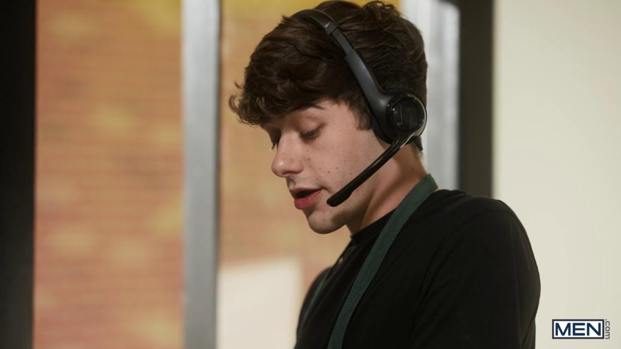 Joey Mills & Brogan – Drive Through #Part 1