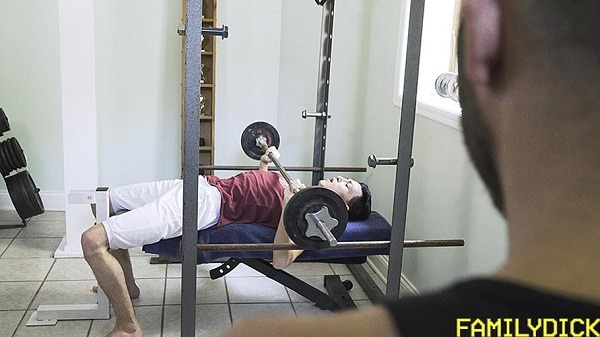 Gay Incest – Dad got excited watching his stepson Working out