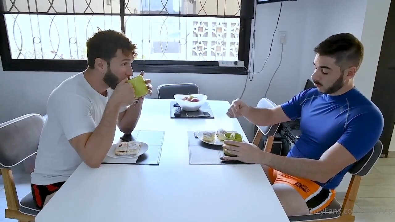 OF Leandro Bravo – Dreaming with my AP colleague