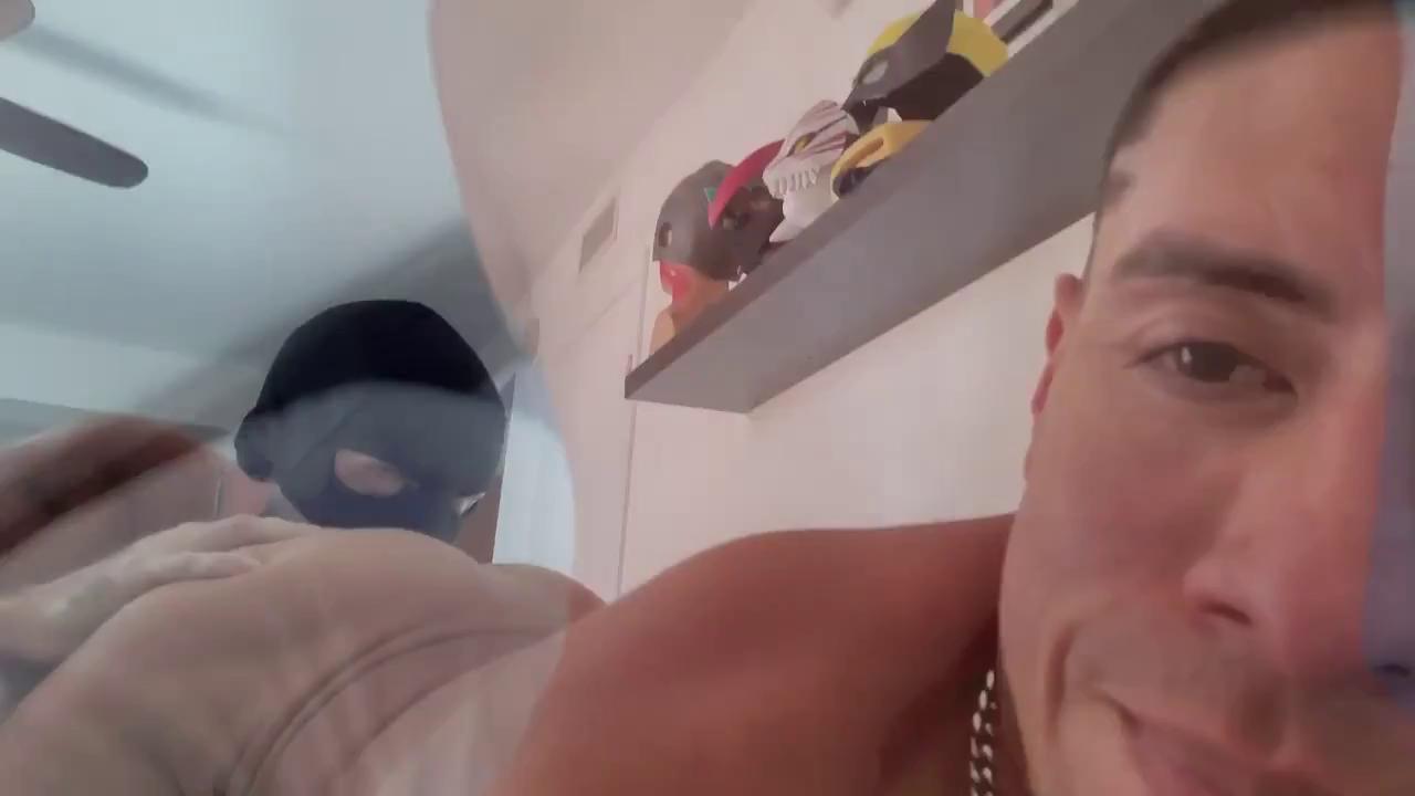 Luis Logan & Ravio Wolf – Masked Macho Fantasy