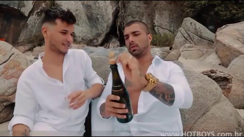 Bruno Scott and Breno Dias