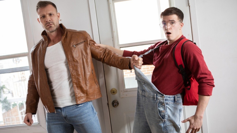 Maverick Sun and Austin Wolf – Stepdad Found My Dildo