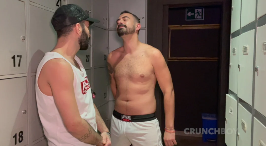 Johny Malaga well fucked by the XXL Koldo Goran