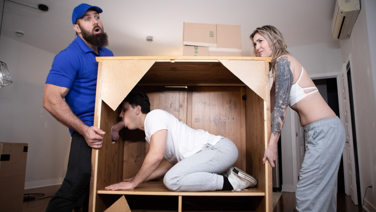 Moving Chuck – Nicki Hunter, Chuck Conrad & Enzo Muller