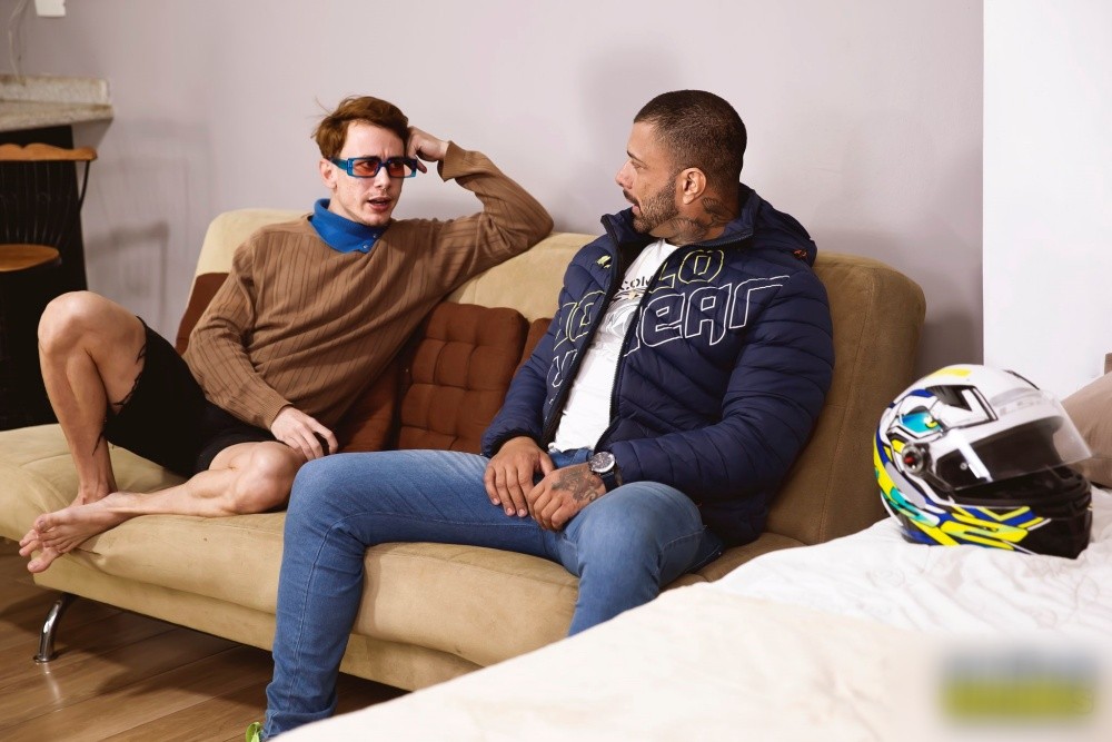 Sobrinho Curioso (Curious Nephew)