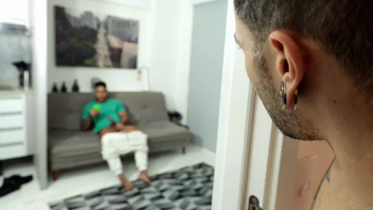 Irmão Espiando Piroca (Spy Brother)