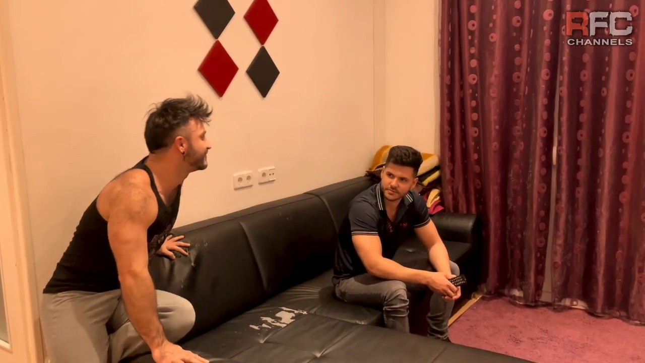 Kike Gil and Rosxxl – Roommate