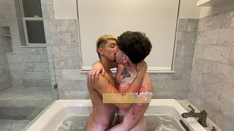 Eddy Blanco and Santo Jorge – Wet and Wild (BathTUB Suck)
