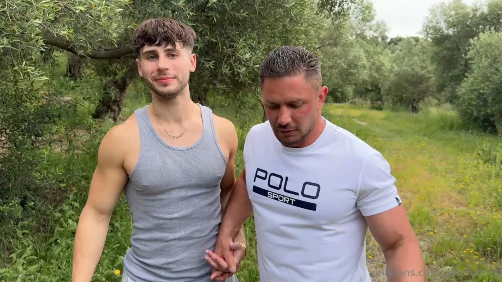 OF Dato Foland and Michael Vente – Camping in the Bush
