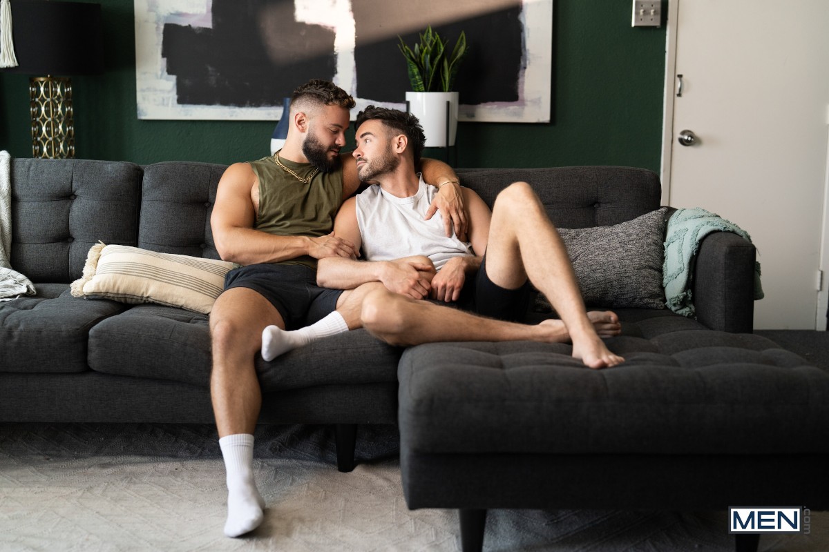 Hayden Harding & Holden Beau – Making Me Cum Twice