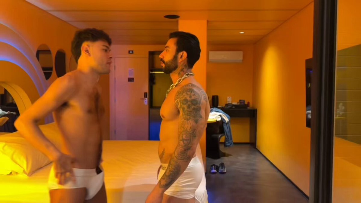 Giovane Maximo & Hanry Japa – Making love with my gym teacher