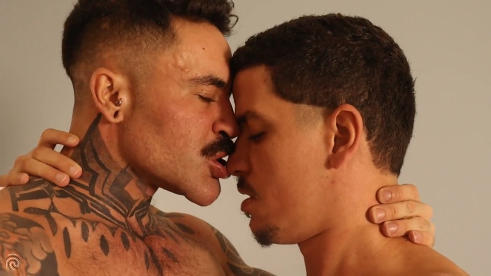 Fallandark & Kai Meloni – From Photoshoot to RawFuck & Facial