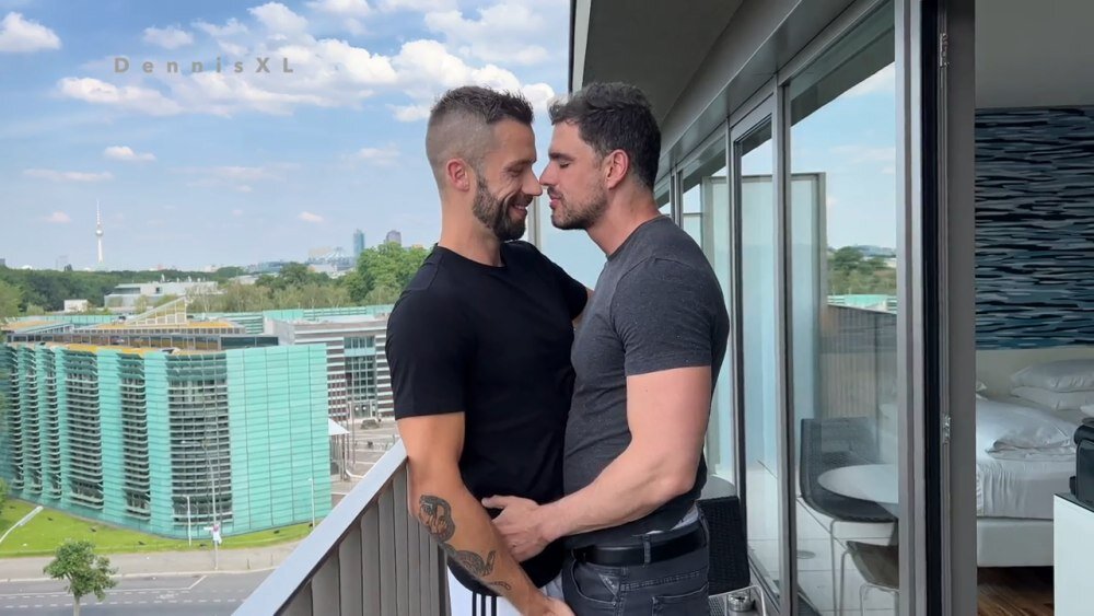 OF Kyle Fox Fucked by DennisXL