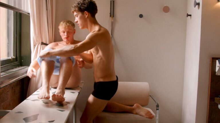 OF Sean Ford with the blond Corey Taylor