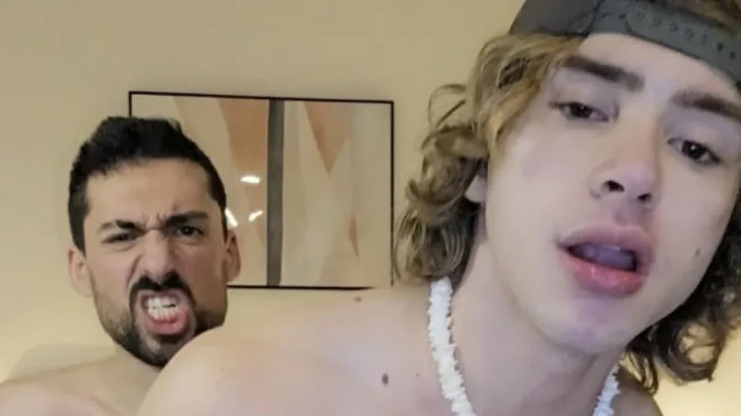 Liam Harding & Eduell Evindur – Sexy Latino gets fucked hard by a hot guy with a big cock