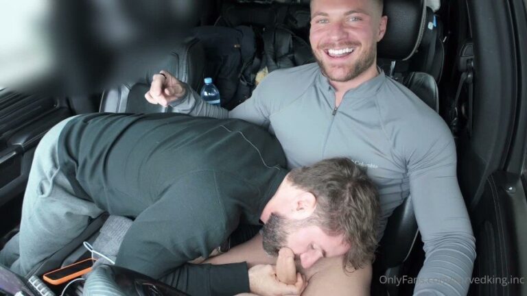 OF TexasGymJock blows Curvedking