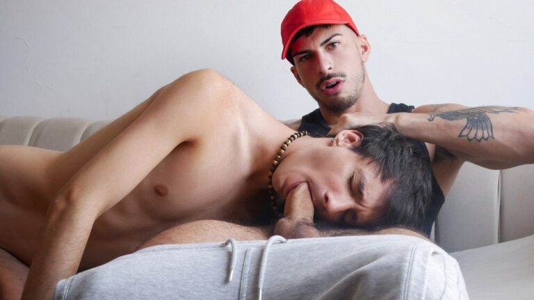 Bastian Moreyra & Valen Di Giorgio – I Can’t Find My Wallet, Can I Pay You With My Ass